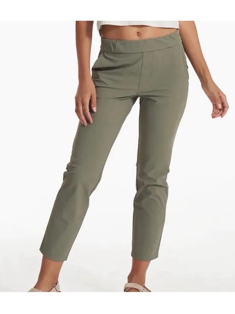 Vuori Miles Ankle Pant in Pistachio Green